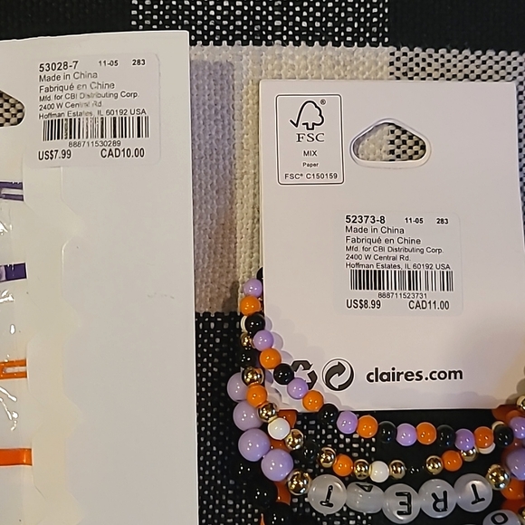 Claire's 2 Piece Halloween Accessories Bundle NWT! GLOW In The DARK! 🖤🧡 - Picture 8 of 11